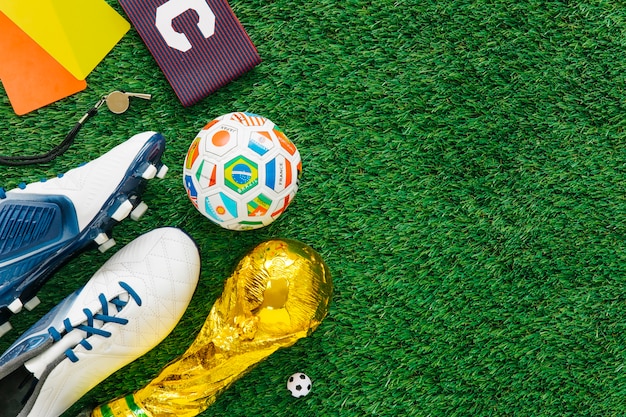 Football background with various elementos on left Free Photo