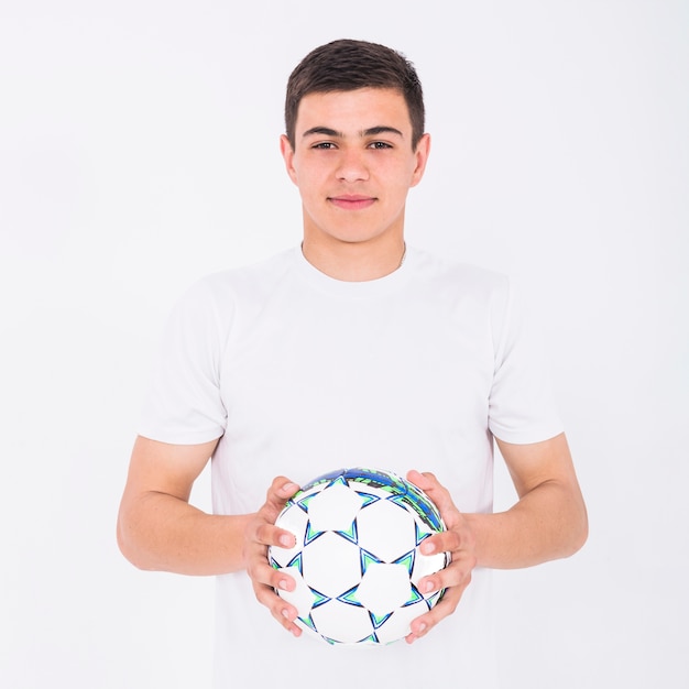 ボールを持つサッカー選手 プレミアム写真