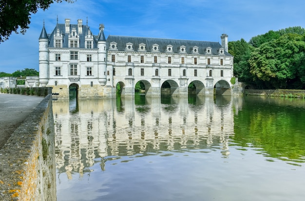 Premium Photo | French loire valley castle spanning the river cher ...