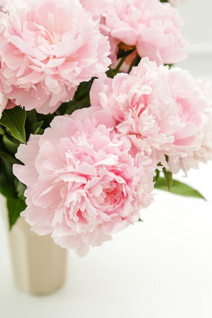 Free Photo | Fresh beautiful peony flowers in a vase