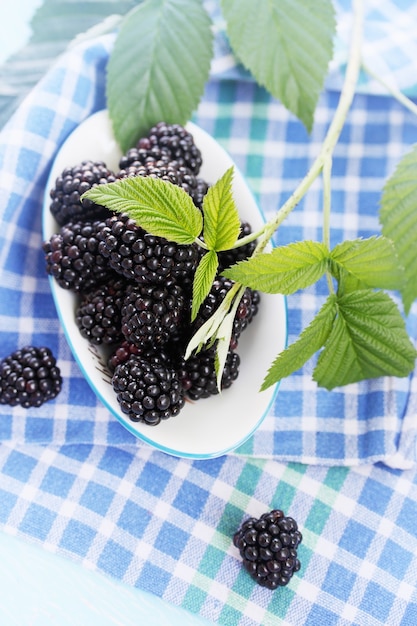 Premium Photo Fresh Big Juicy Blackberries In A Bowl