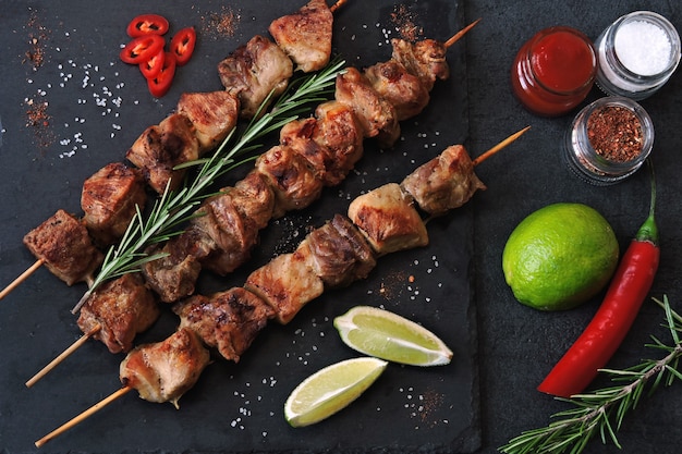 Premium Photo Fresh Hot Kebab With Rosemary Lime And Chili