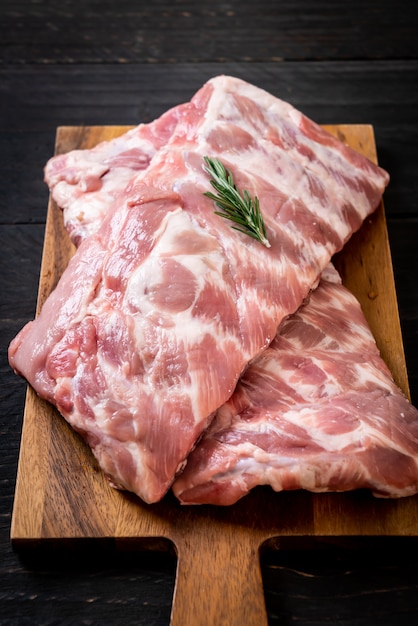 Premium Photo | Fresh raw pork ribs