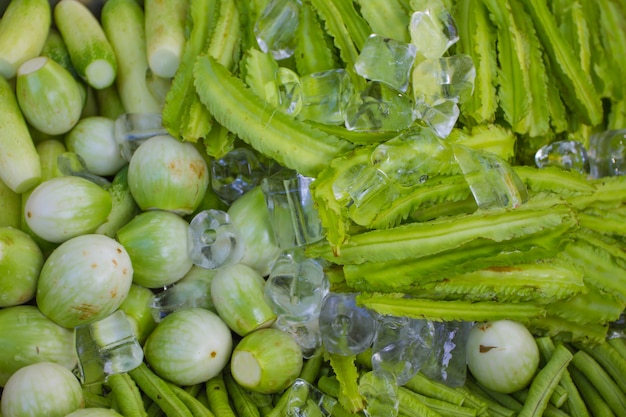 Premium Photo Fresh Vegetables With Ice