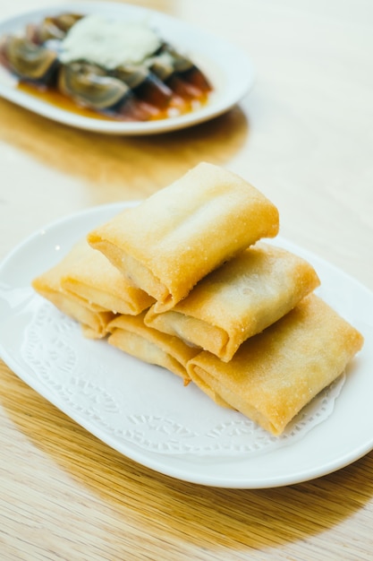 fried spring roll in cantonese translator