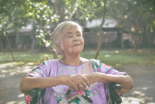 Premium Photo | Friendly old woman expressing positive emotions