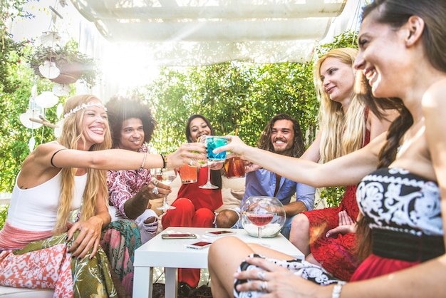 Premium Photo | Friends making party in a lounge bar