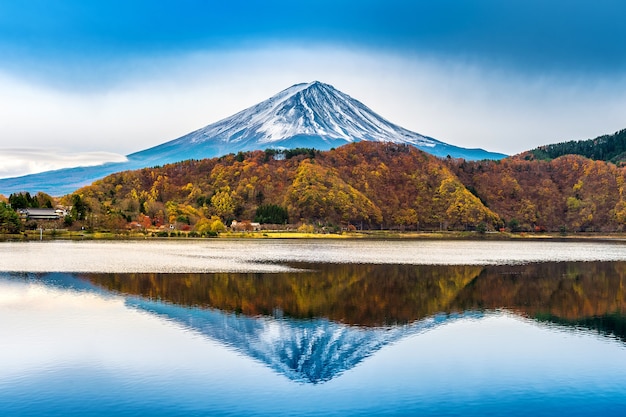 Free Photo Fuji Mountain And Kawaguchiko Lake In Japan