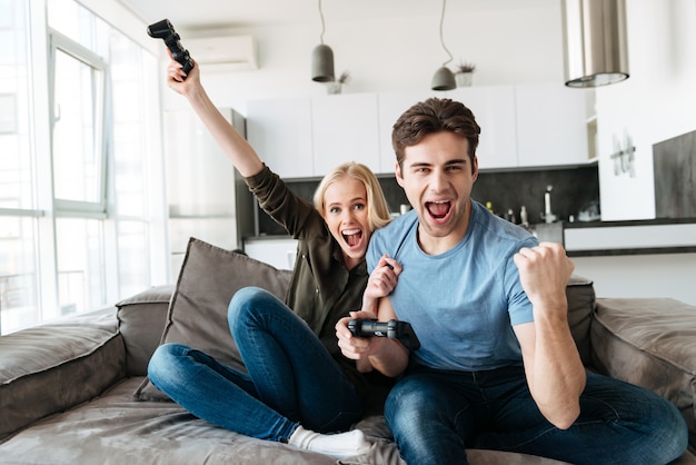 Video Games: How to Promote Your Video Game with Social Media 

