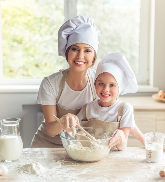 cooking aprons for mom