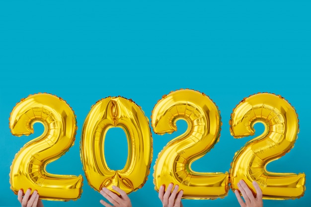 Gold foil number 2022 celebration | Premium Photo