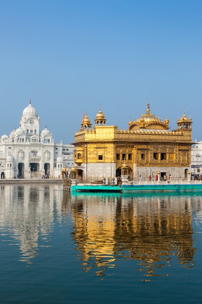 Premium Photo | Golden temple, amritsar