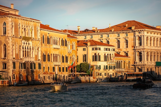 Premium Photo | Gran canale (grand canal) of venezia, veneto, italy.