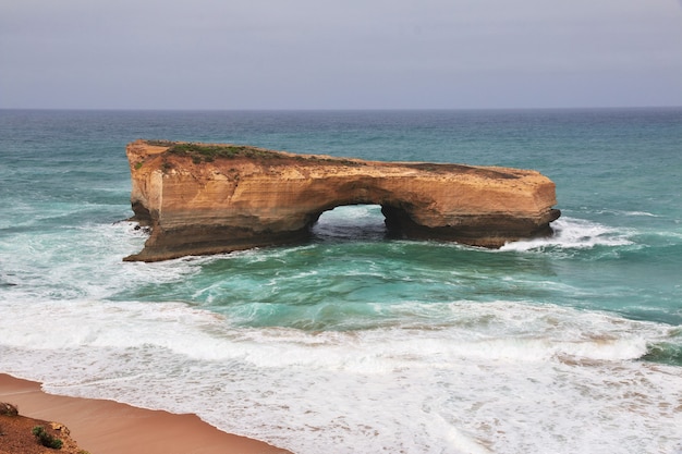 Premium Photo | Great ocean road, indian ocean, australia