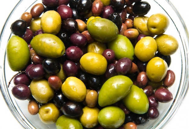 Premium Photo | Green and black olives