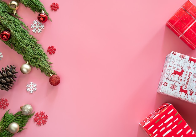 pink and green christmas wrapping paper