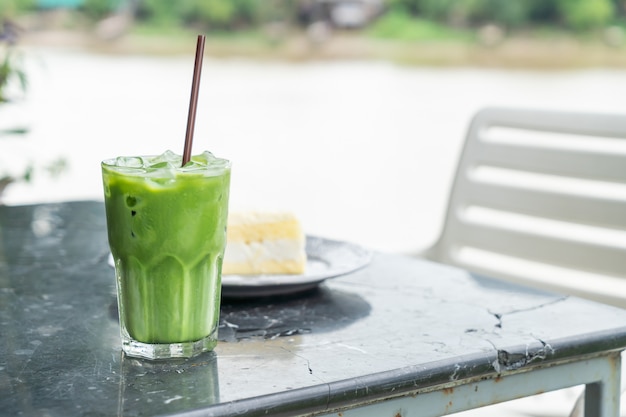 Premium Photo | Green tea with milk