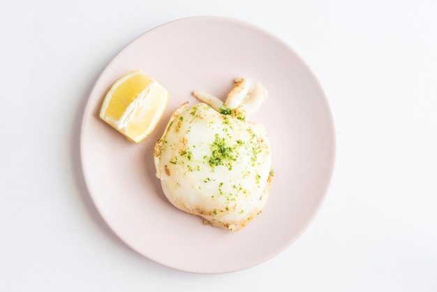 Grilled cuttlefish (healthy food) | Premium Photo