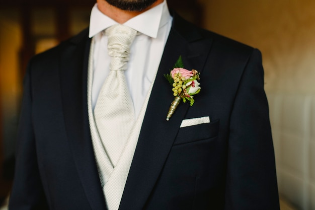 dressing for groom