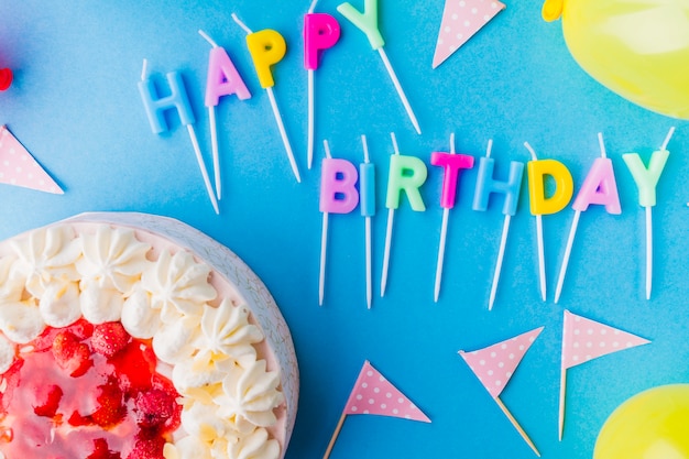 Download Happy birthday writing and cake | Free Photo