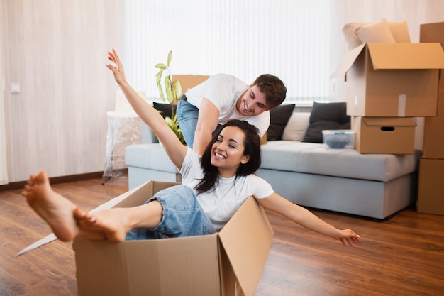 cardboard boxes for moving house