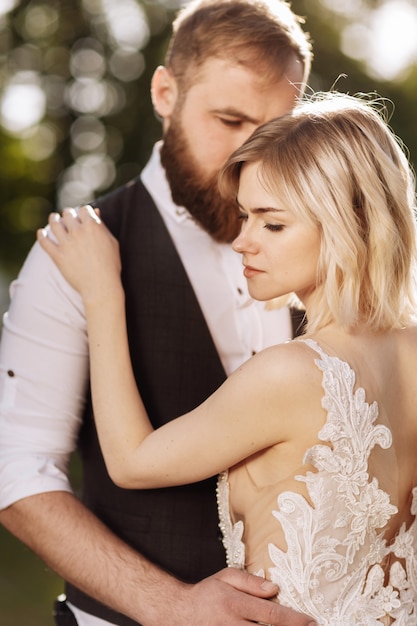 simple couple wedding dress