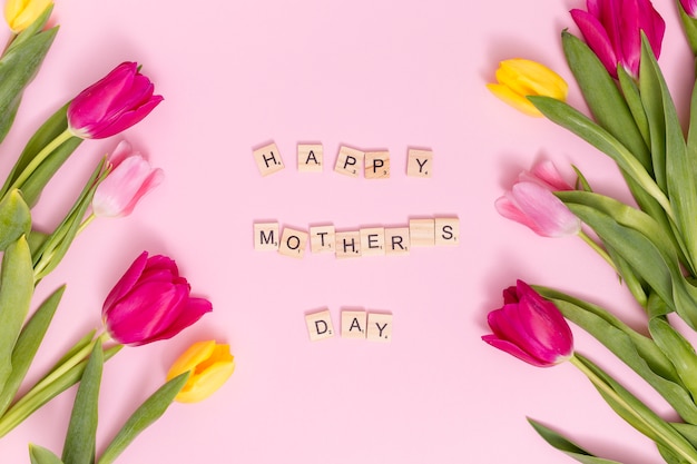 Free Photo | Happy mother's day concept on pink background