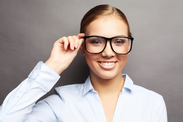 Premium Photo Happy Smiling Young Business Woman In Glasses 