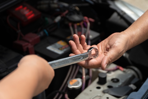 Premium Photo The Head Of Technician The Car Engine Repairman Service