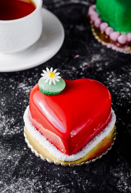 Heart Shape Cake With Strawberry Ganache And Flower Free Photo