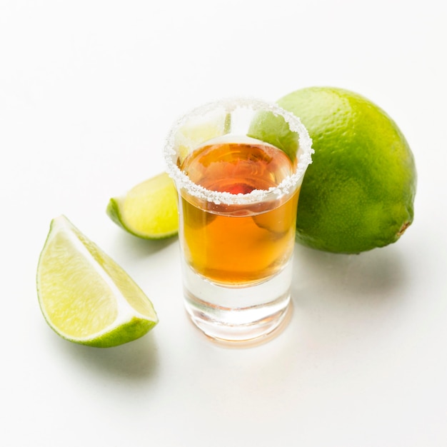 Collection 100+ Images how to drink tequila with lime and salt Superb