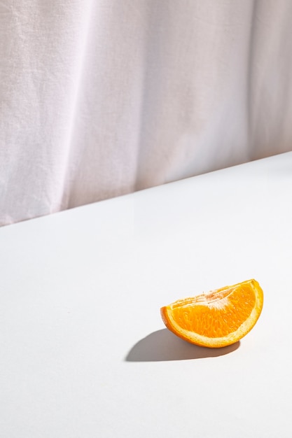 High angle view of two slices of oranges Free Photo