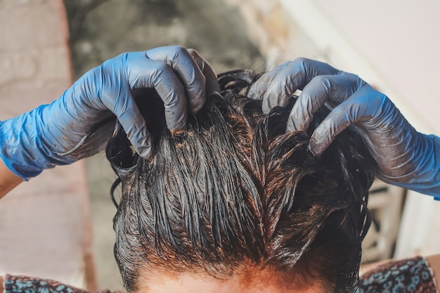 Home Made Hair Treatment With Mud To Resolve With Gray Hair Photo