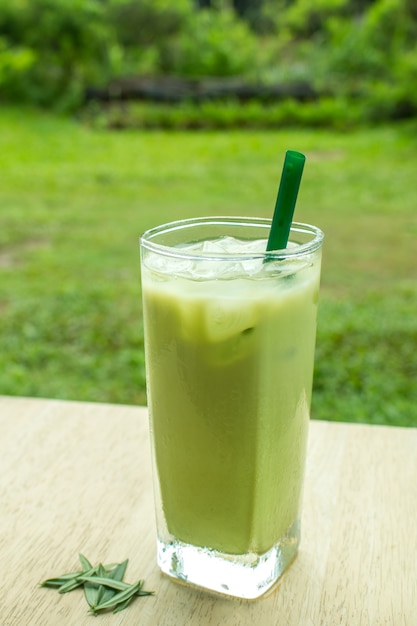 premium-photo-home-made-matcha-iced-green-tea-with-milk-latte-tea