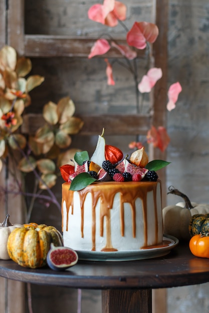 Premium Photo | Homemade cake with fruits