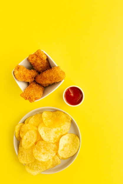 premium-photo-homemade-chicken-nuggets-battered-with-panko