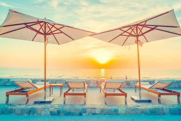 Hotel swimming pool  Photo | Free Download