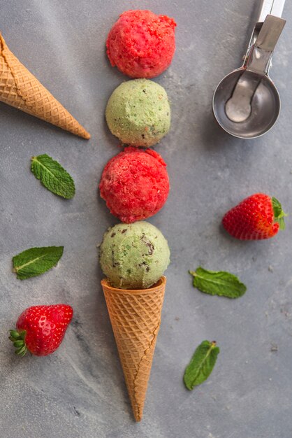 Premium Photo | Ice cream with strawberry and mint and chocolate