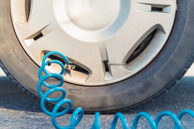 Air For Car Tires
 - Premium Photo Inflating The Car Tires With Air Using A Compressor