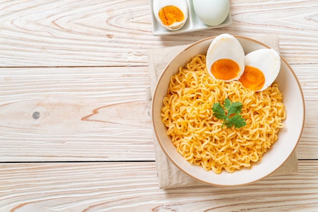 Premium Photo | Instant noodles with boiled eggs