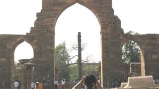 Iron Pillar - Iron Pillar of Delhi