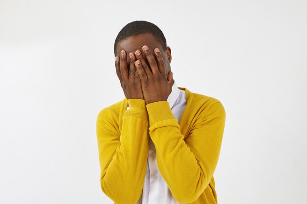 Free Photo Isolated Shot Of Unrecognizable Dark Skinned Male Dressed