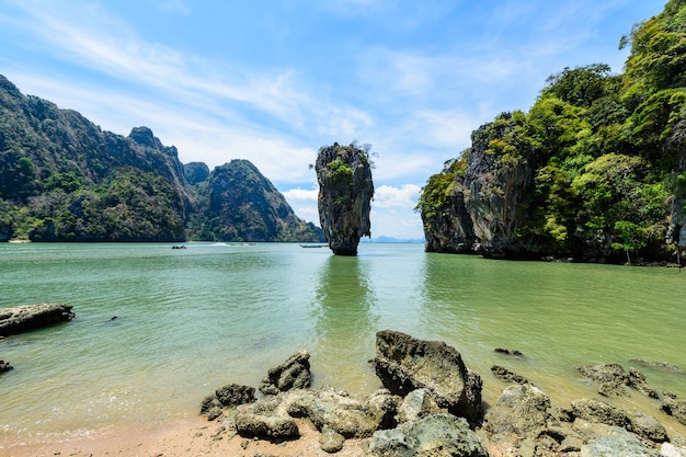 Premium Photo  James bond island in phang nga bay, thailand