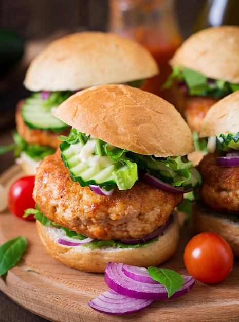 Premium Photo | Juicy spicy chicken burgers to asian-style - sandwich