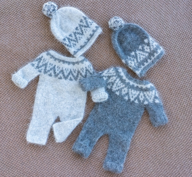 knitted newborn clothes