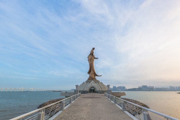 Kun Im Statue Gloden Statue Of Guan Yin The Goddess Of Mercy In
