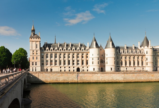 Premium Photo | La conciergerie - ex royal palace and prison over seine ...