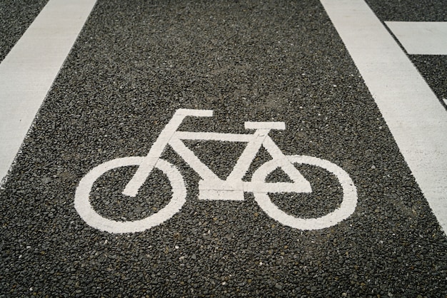 Lane for bicycle on the road Free Photo