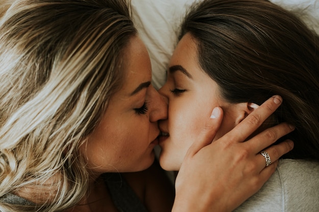 Girl kiss kissing lesbian