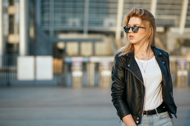 Premium Photo | Lifestyle portrait of young luxury girl wearing mirror ...